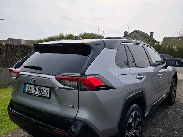 Toyota RAV4 SUV, Petrol Hybrid, 2022, Grey