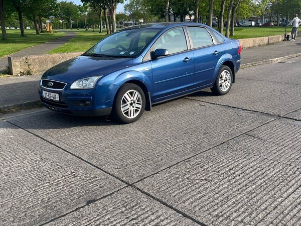 Ford Focus Saloon, Petrol, 2007, Blue