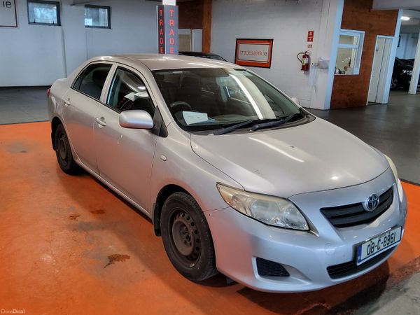 Toyota Corolla Saloon, Petrol, 2008, Silver