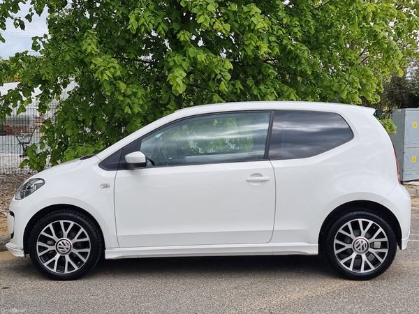 Volkswagen up! Hatchback, Petrol, 2014, White