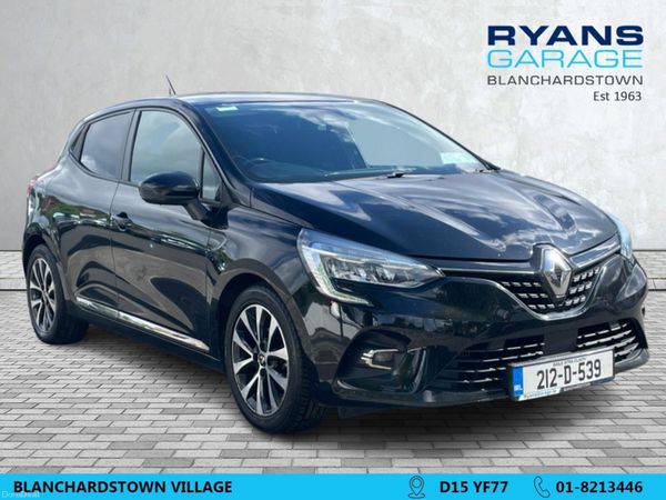 Renault Clio Hatchback, Petrol, 2021, Black