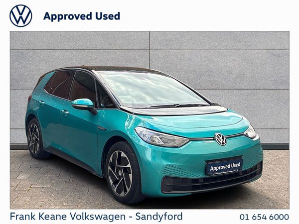 Volkswagen ID.3 Hatchback, Electric, 2023, Green
