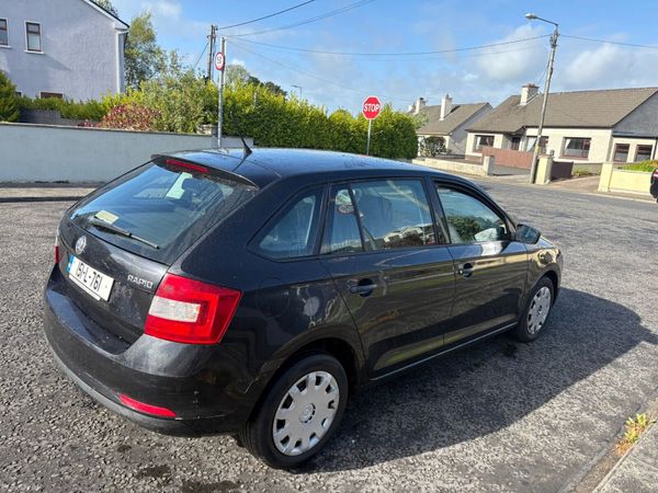 Skoda Rapid Hatchback, Diesel, 2015, Black