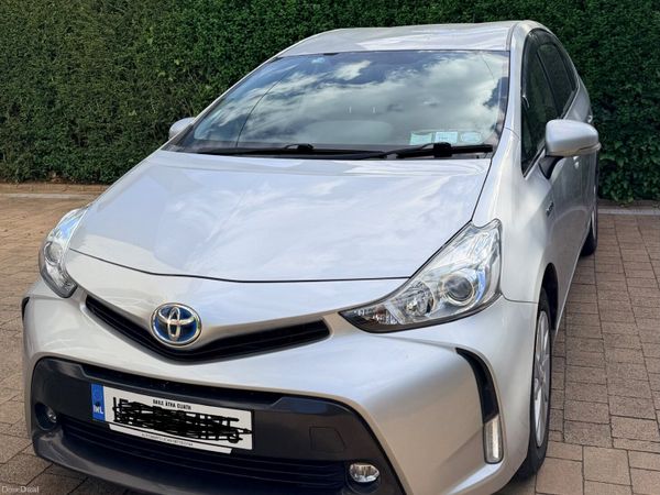Toyota Prius MPV, Petrol Hybrid, 2015, Silver