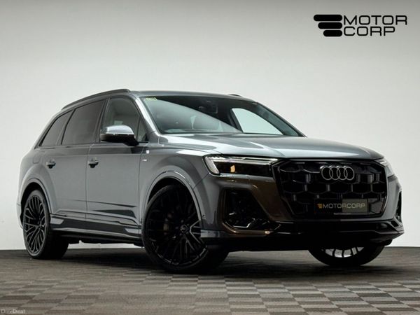 Audi Q7 SUV, Petrol Plug-in Hybrid, 2026, Grey