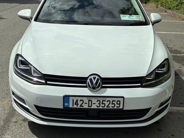 Volkswagen Golf Hatchback, Petrol, 2014, White