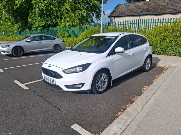 Ford Focus Hatchback, Diesel, 2015, White