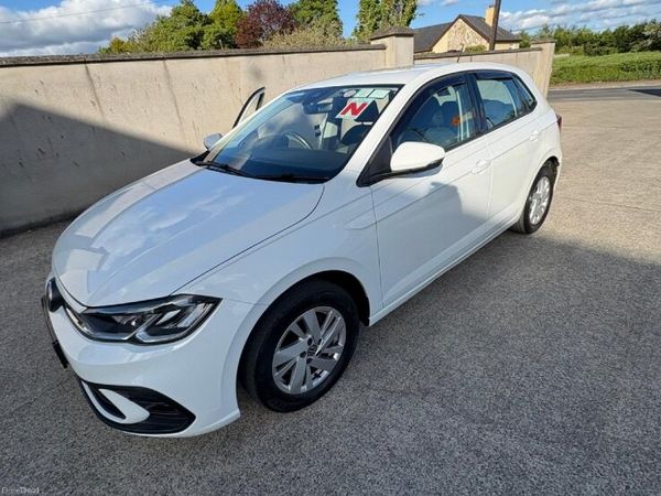 Volkswagen Polo Hatchback, Petrol, 2022, White