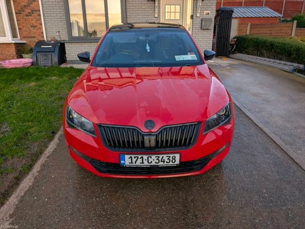 Skoda Superb Saloon, Diesel, 2017, Red