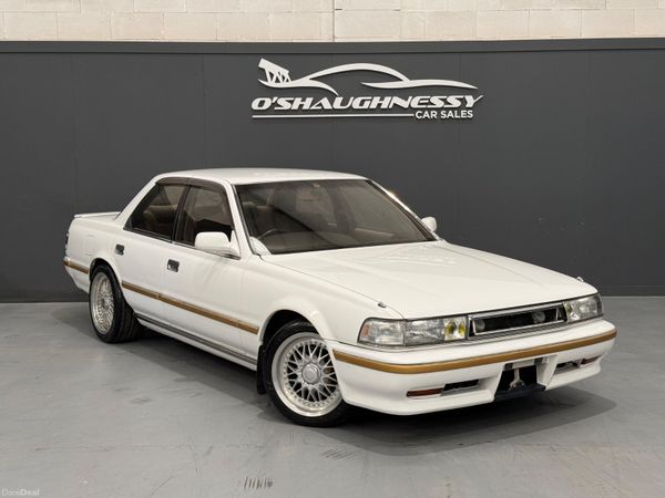 Toyota Cresta Saloon, Petrol, 1991, White