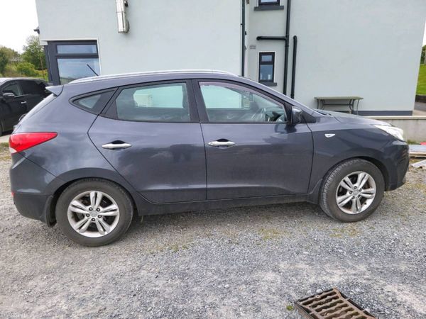 Hyundai ix35 SUV, Diesel, 2011, Grey