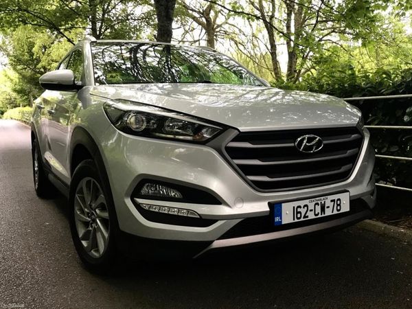 Hyundai Tucson SUV, Diesel, 2016, Silver