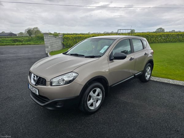Nissan Qashqai MPV, Diesel, 2013, Brown