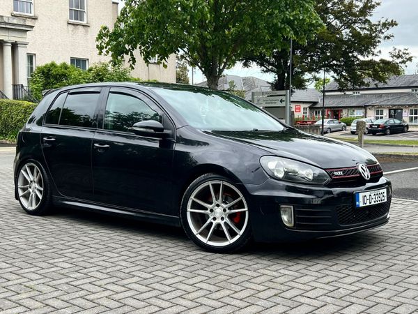 Volkswagen Golf Hatchback, Diesel, 2010, Black
