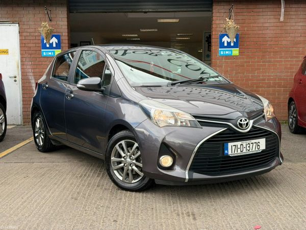 Toyota Yaris Hatchback, Petrol, 2017, Grey