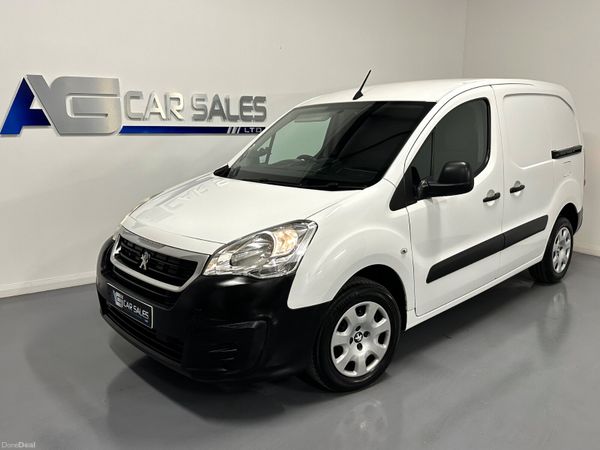 Peugeot Partner MPV, Diesel, 2016, White