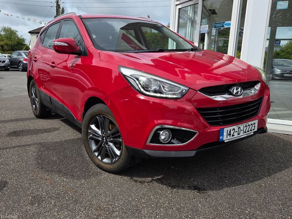 Hyundai ix35 SUV, Diesel, 2014, Red