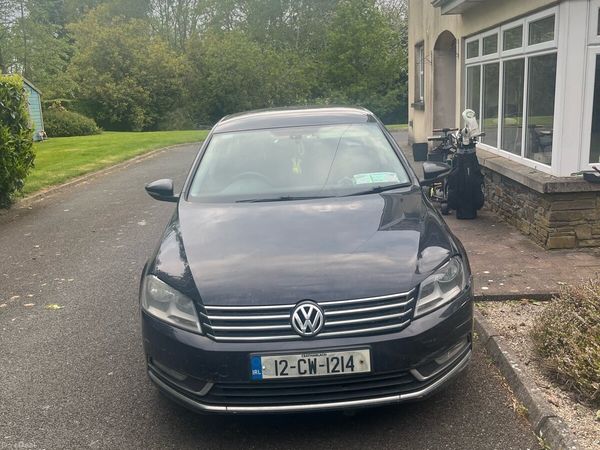 Volkswagen Passat Saloon, Diesel, 2012, Black