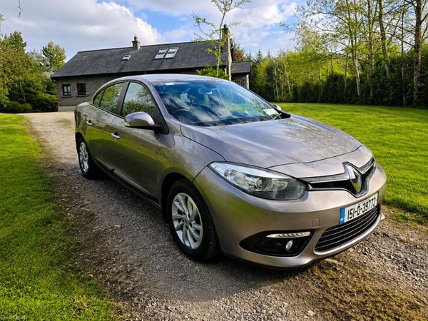 Renault Fluence Saloon, Diesel, 2015, Grey