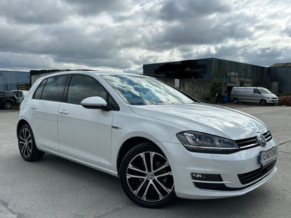 Volkswagen Golf Hatchback, Petrol, 2015, White