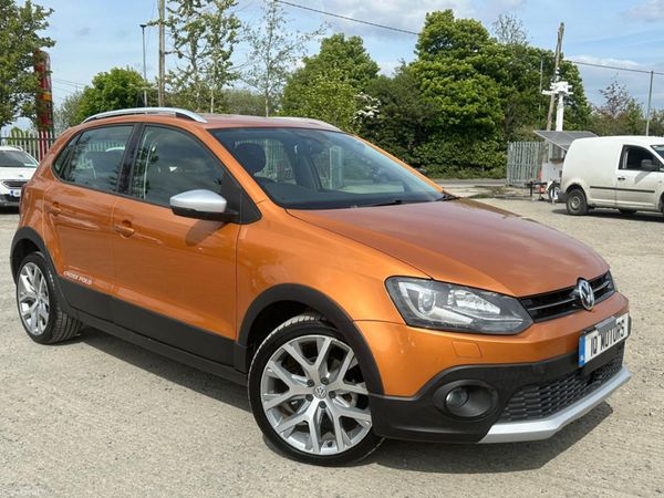 Volkswagen Polo Hatchback, Petrol, 2016, Orange