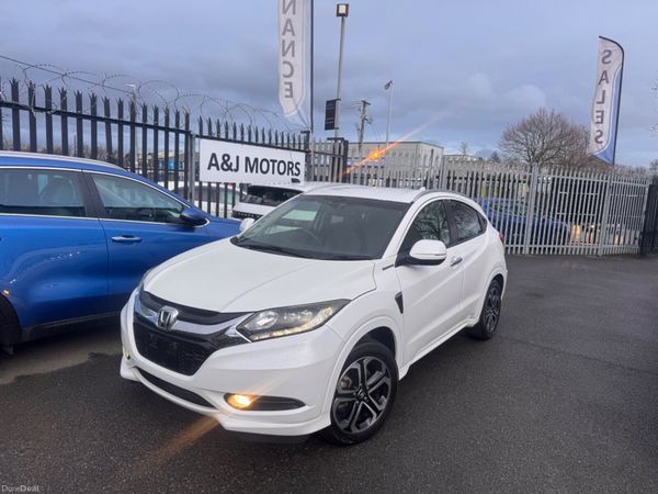 Honda Vezel SUV, Petrol Hybrid, 2015, White
