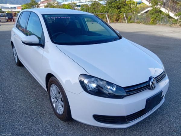 Volkswagen Golf Hatchback, Petrol, 2013, White