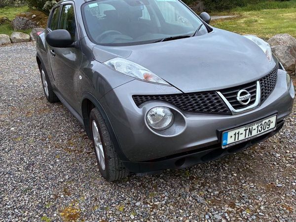 Nissan Juke SUV, Petrol, 2011, Grey