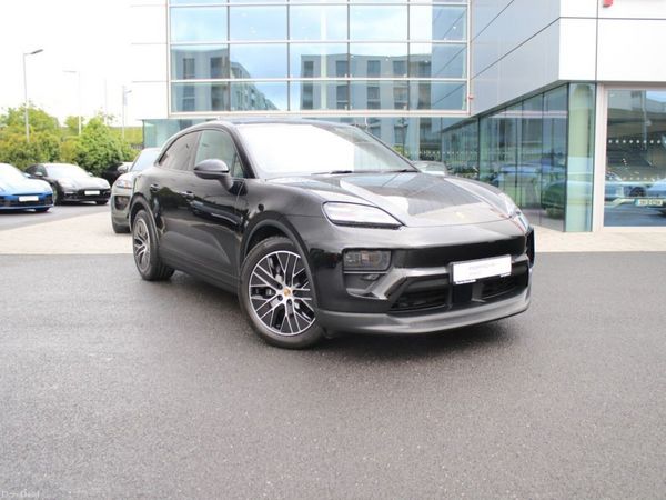 Porsche Macan SUV, Electric, 2026, Black