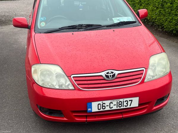 Toyota Corolla Saloon, Diesel, 2006, Red