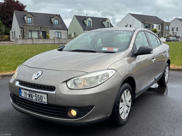 Renault Fluence Saloon, Diesel, 2011, Gold