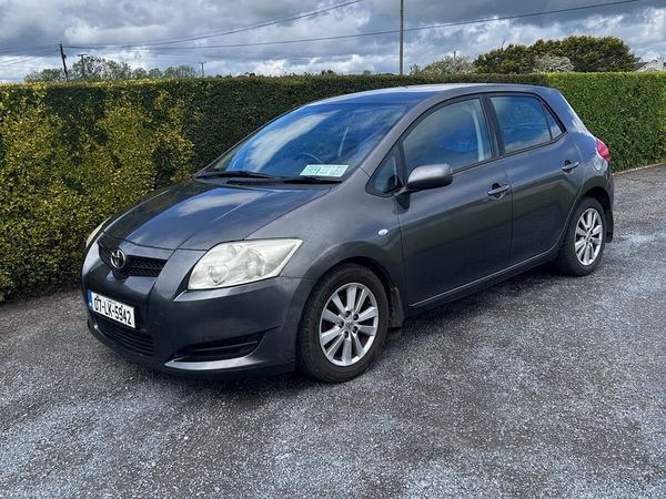 Toyota Auris Hatchback, Petrol, 2007, Grey