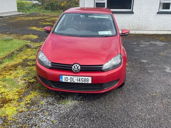 Volkswagen Golf Hatchback, Diesel, 2010, Red