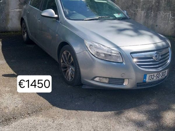 Vauxhall Insignia Hatchback, Diesel, 2013, Silver