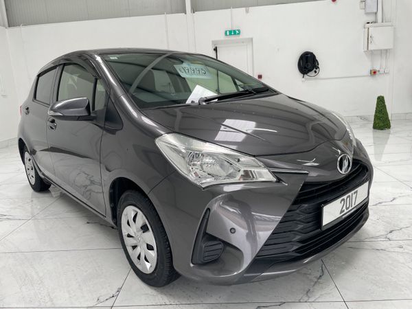 Toyota Vitz Hatchback, Diesel Hybrid, 2017, Grey