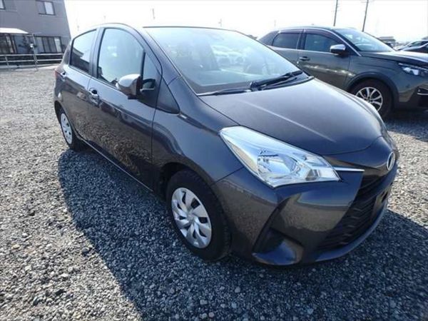 Toyota Vitz Hatchback, Petrol, 2018, Grey