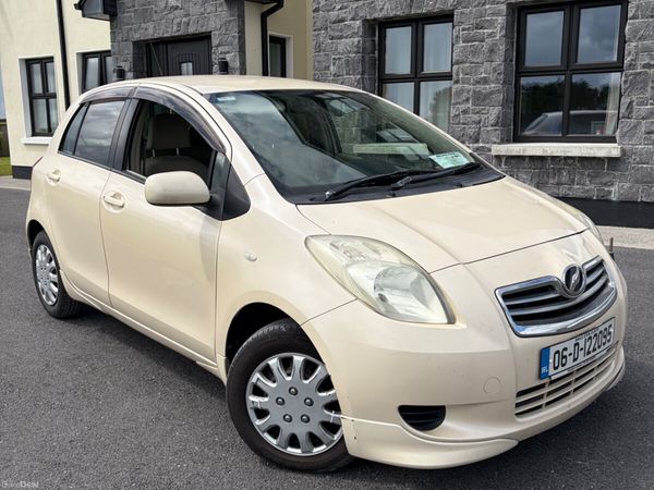 Toyota Vitz Hatchback, Petrol, 2006, Beige