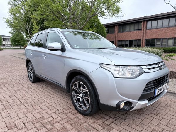 Mitsubishi Outlander SUV, Diesel, 2015, Silver