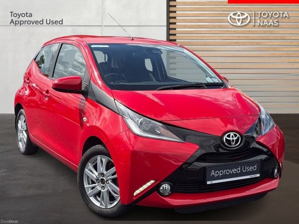 Toyota Aygo Hatchback, Petrol, 2018, Red