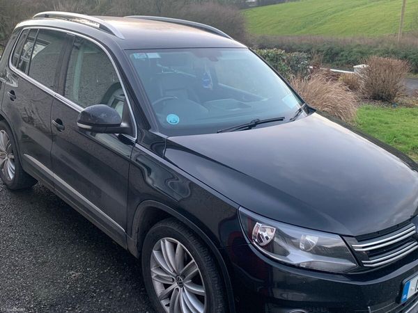 Volkswagen Tiguan SUV, Diesel, 2015, Black