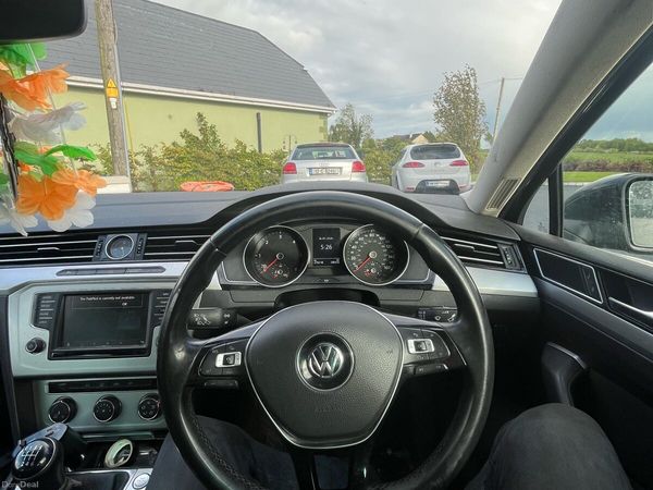 Volkswagen Passat Saloon, Diesel, 2015, Black