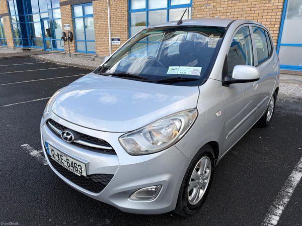 Hyundai i10 Hatchback, Petrol, 2012, Silver