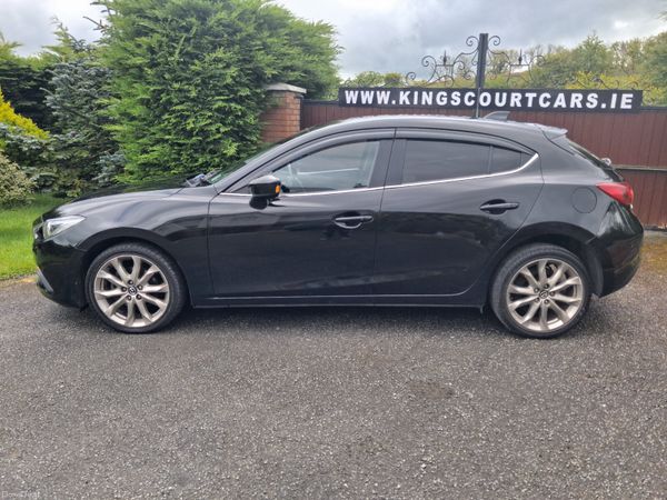 Mazda Mazda3 Hatchback, Diesel, 2014, Black