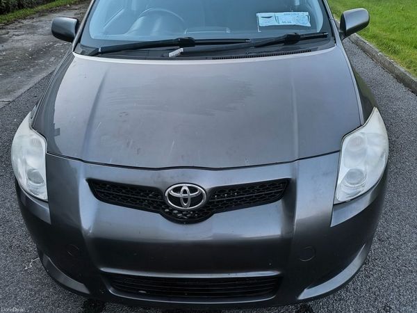 Toyota Auris Hatchback, Diesel, 2008, Grey