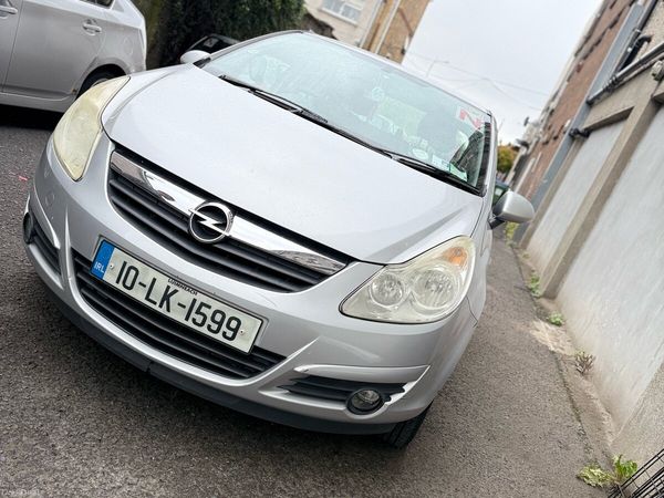 Opel Corsa Hatchback, Petrol, 2010, Silver