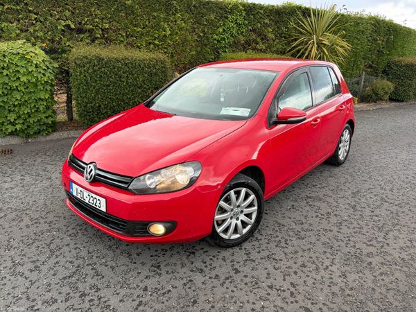 Volkswagen Golf Hatchback, Diesel, 2011, Red