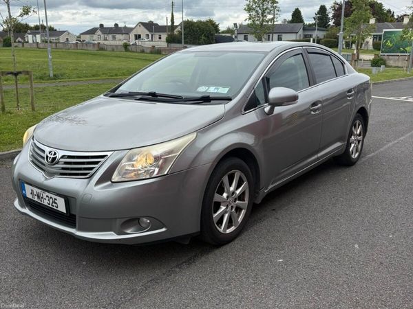 Toyota Avensis Saloon, Diesel, 2011, Grey