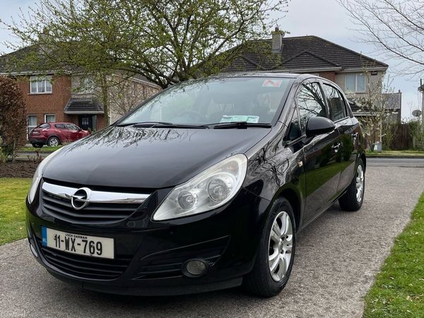 Opel Corsa Hatchback, Petrol, 2011, Black