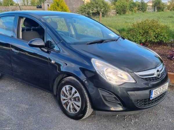 Opel Corsa Hatchback, Petrol, 2013, Black