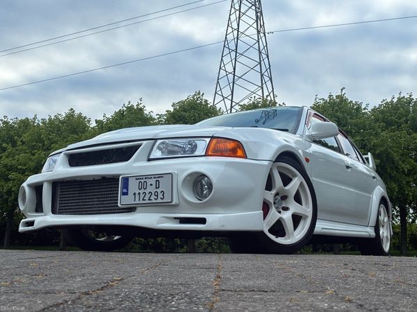 Mitsubishi Lancer Saloon, Petrol, 2000, White